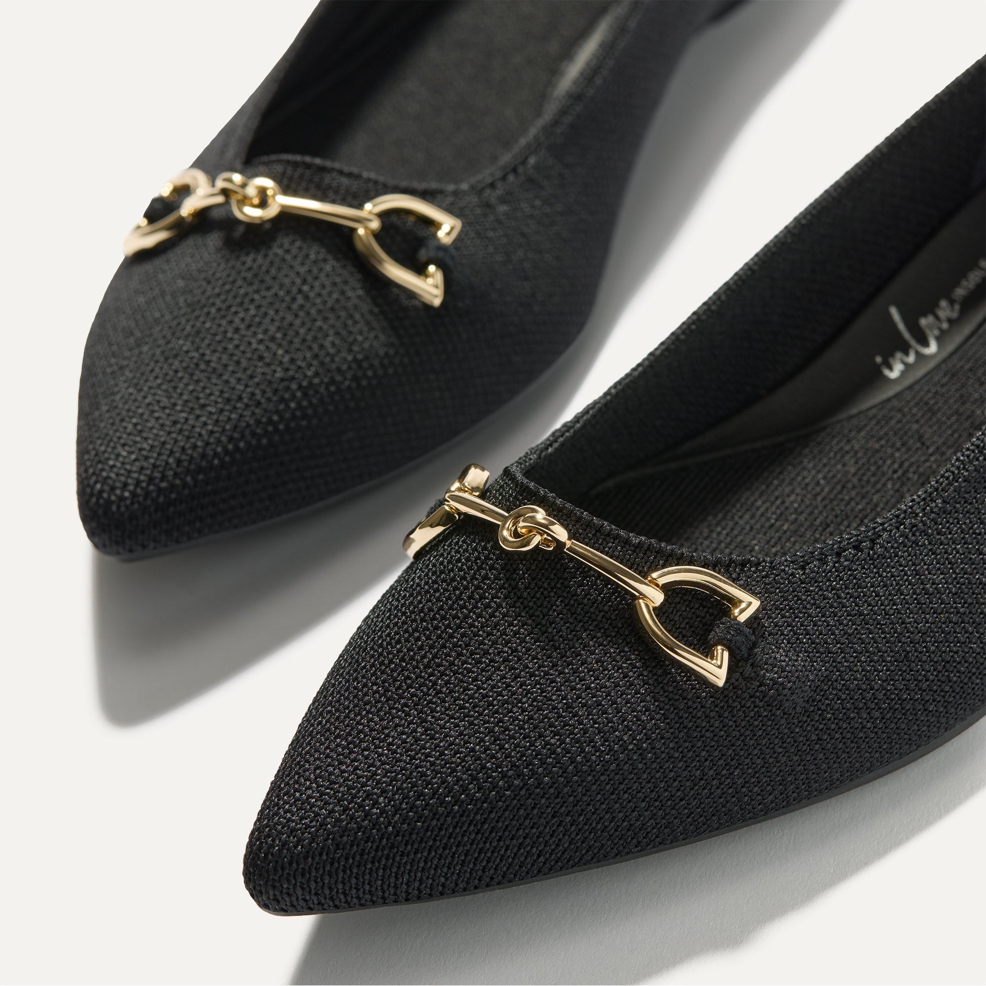 The Double Bit Point II - Black